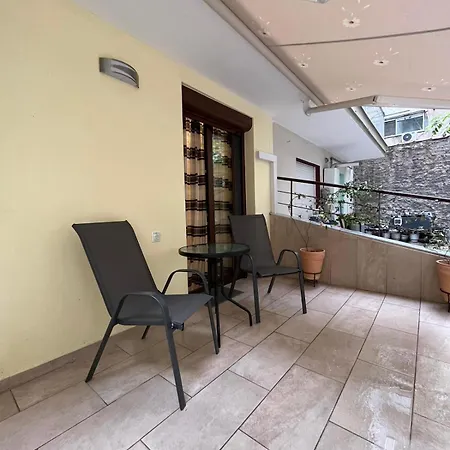 Mitropolitou Iosif Apartment *